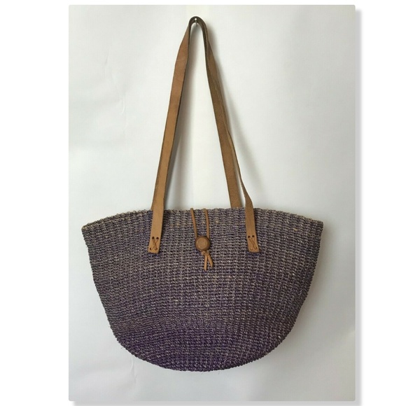 Vintage Handbags - Vtg Purse Purple Woven Straw Handbag Beach Tote